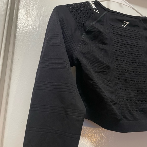 Gymshark Stretch Mesh Style Long Sleeve Workout Top - Picture 8 of 11